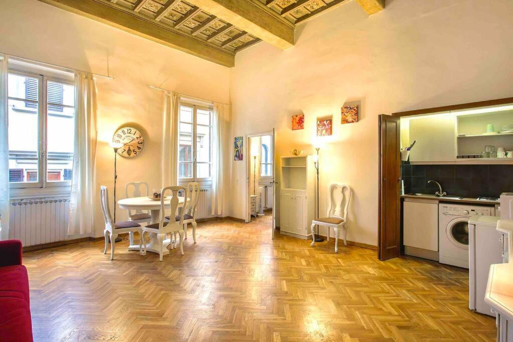 Appartement Hidden Gem Near Ponte Vecchio & Piazza Del Duomo à Florence Extérieur photo